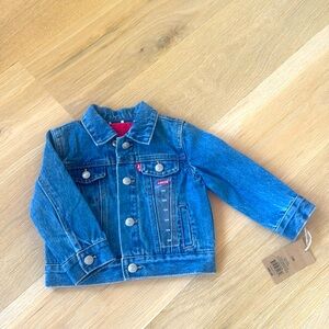 Levi's Blue Jean Jacket Classic Denim Style
